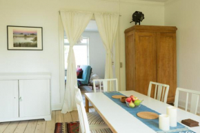 Spacious Private Apartment for Family Holiday in Stege